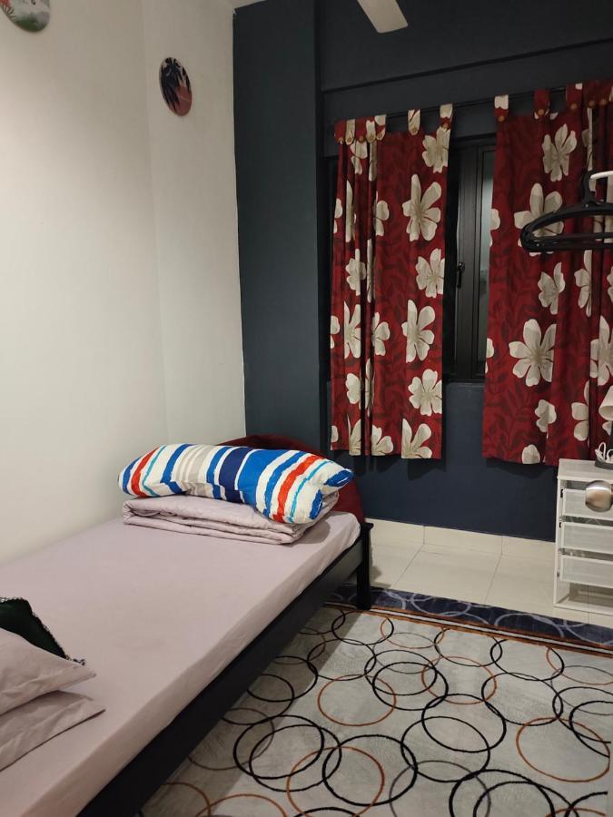 Ferienwohnung De Cozy Corner Suria Rafflesia Setia Alam Shah Alam Exterior foto